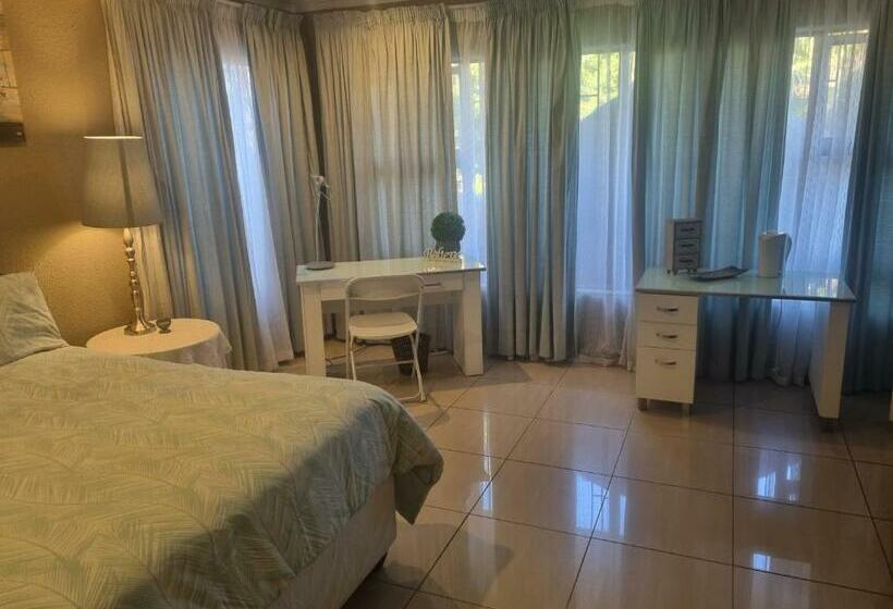اتاق استاندارد با تخت بزرگ, Casa Marion