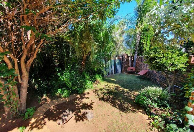آپارتمان 1 خوابه با بالکن, Casa Marion