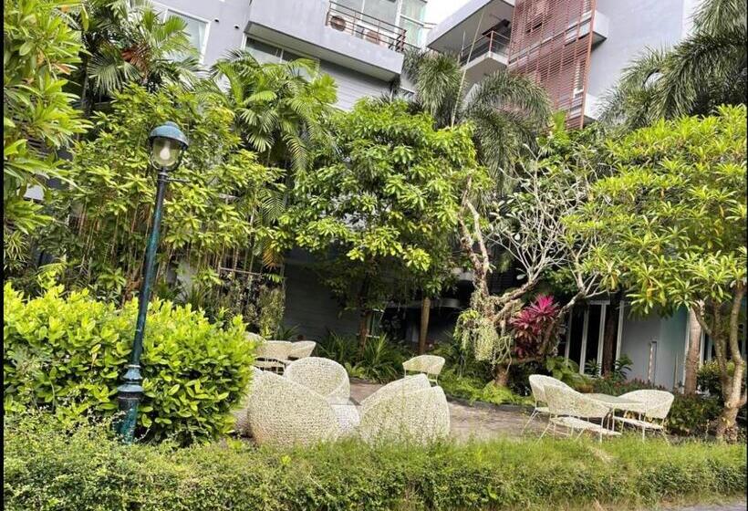 شقة غرفة واحدة مطلة على الحديقة, Dee Apartments