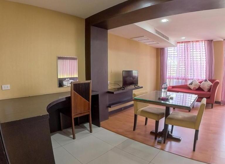 شقة غرفة واحدة مطلة على الحديقة, Dee Apartments