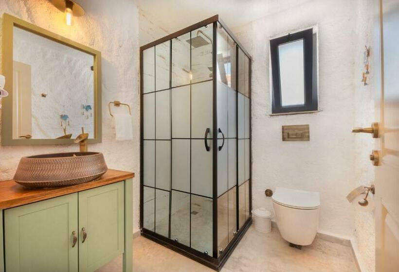 חדר דלוקס עם מרפסת, Alaçatı Jera