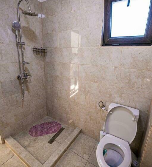 Cameră Standard, Complex Turistic N&s