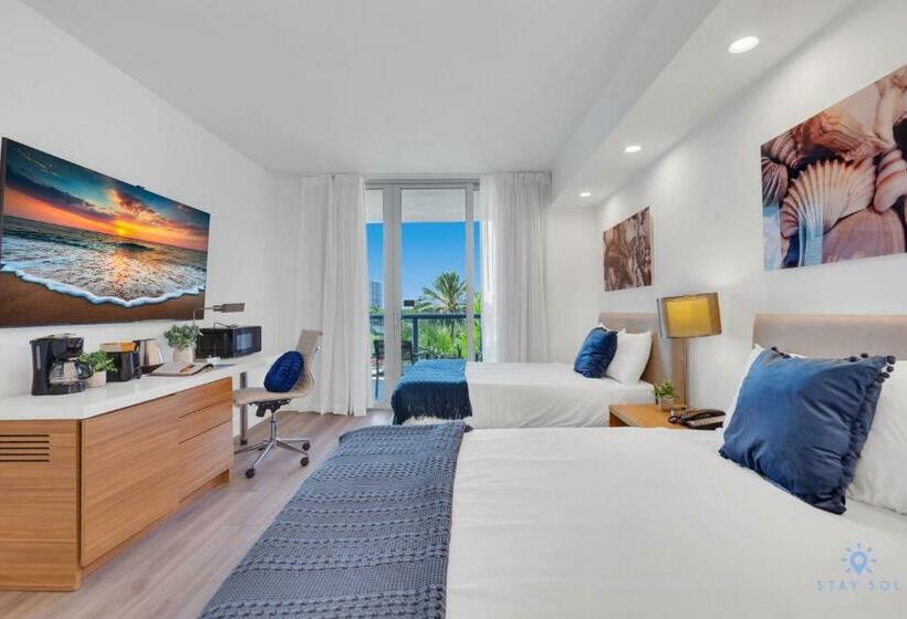 침실 1개 주택, Modern Resort With Balcony   Near Beach   Pool