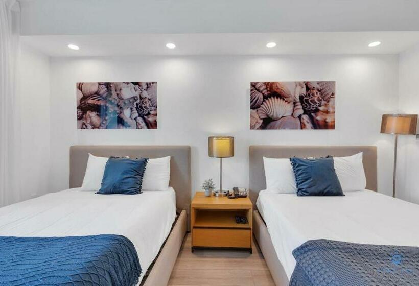 Дом 1 Спальня, Modern Resort With Balcony Near Beach Pool