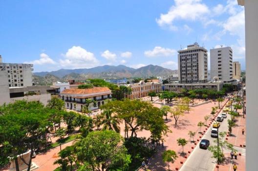 バス共有のスタンダードルーム, Aurelia Compartida Hospedaje