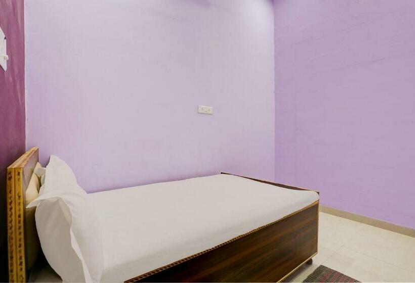 Трехместный Номер Классика, Oyo 81188 Ss