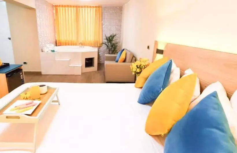 スーペリアースイート, Acuario Hotel & Suite
