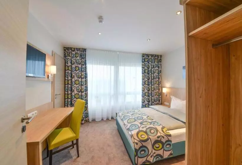 اتاق استاندارد یک نفره, Ammi Hotel Garni