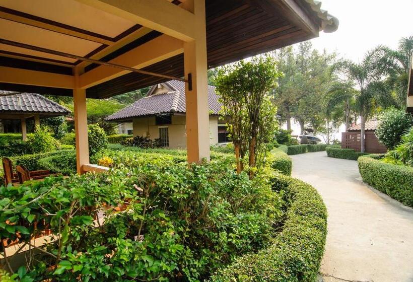 غرفة سوبيريور مطلّة علي الحديقة, Ao Cho Grandview Hideaway Resort