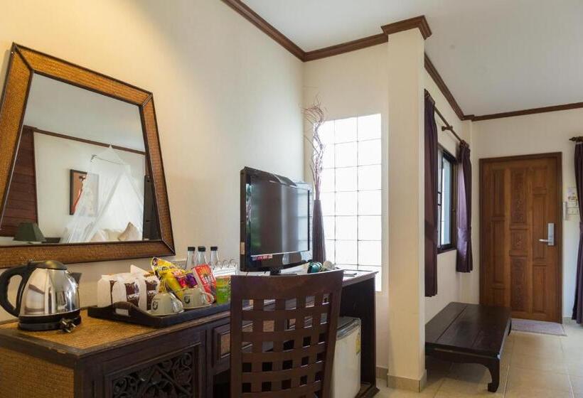 غرفة سوبيريور مطلّة علي الحديقة, Ao Cho Grandview Hideaway Resort