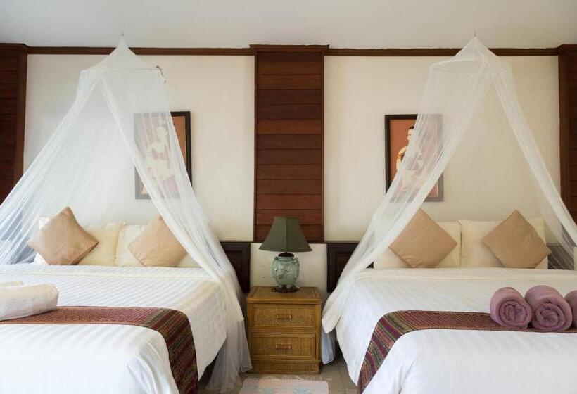 غرفة عائلية مطلّة علي الحديقة, Ao Cho Grandview Hideaway Resort