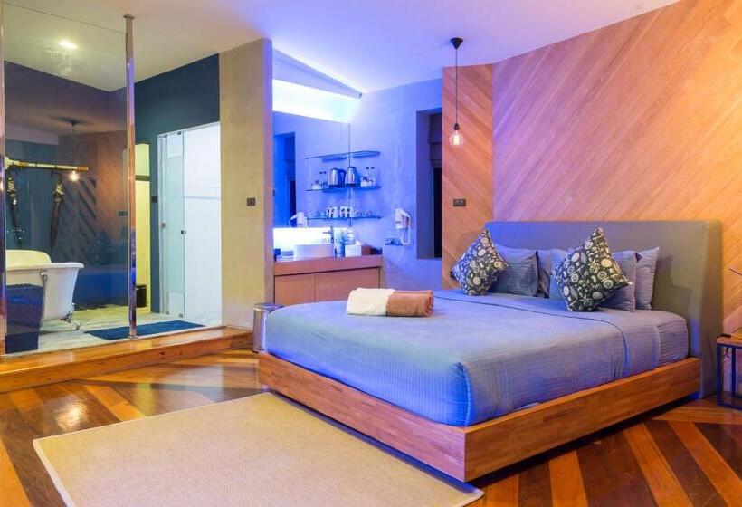 جناح مطلّ علي البحر, Ao Cho Grandview Hideaway Resort