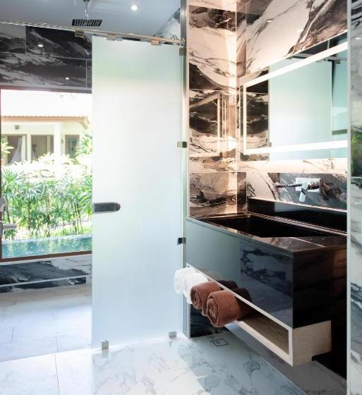 جناح مزود بحمام سباحة, Ao Cho Grandview Hideaway Resort