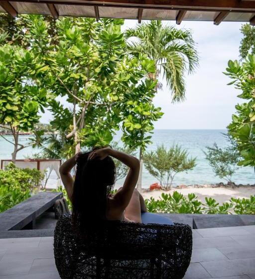 جناح مطلّ علي البحر, Ao Cho Grandview Hideaway Resort