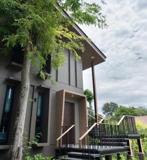 Люкс, Ao Cho Grandview Hideaway Resort
