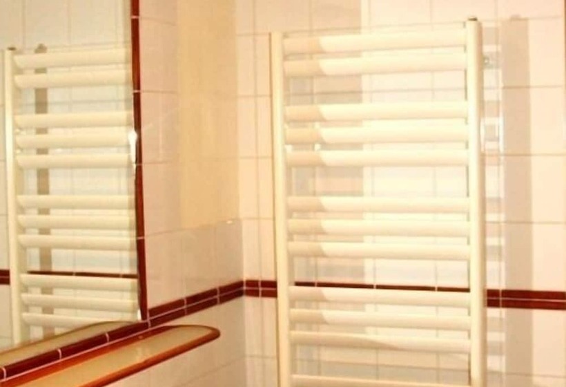 חדר סטנדרט, Les Barelles