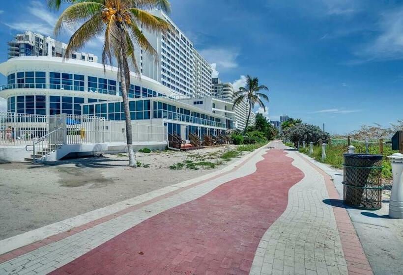 豪华套房, New Point Miami Beach Apartments
