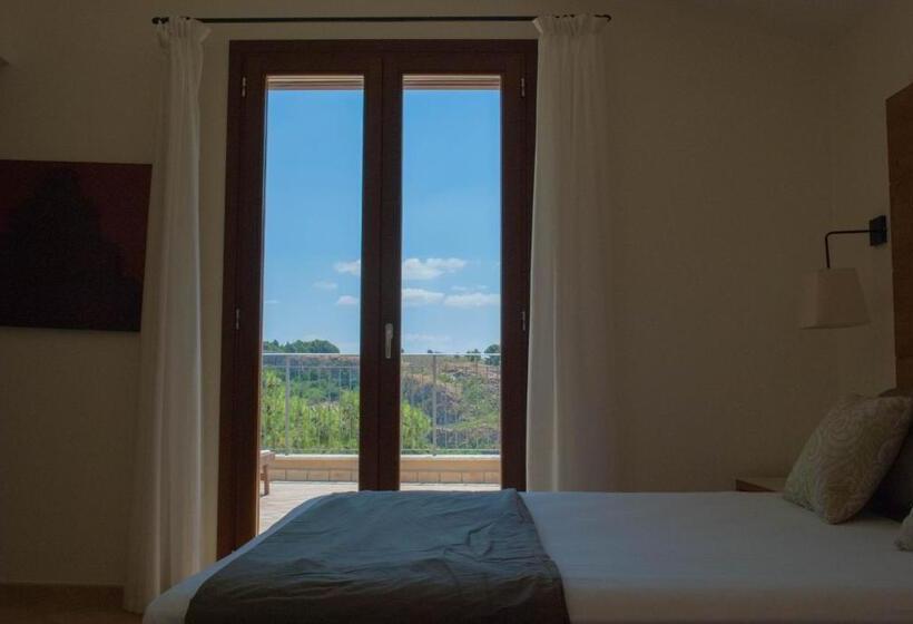 חדר דלוקס, Feudo Del Biviere