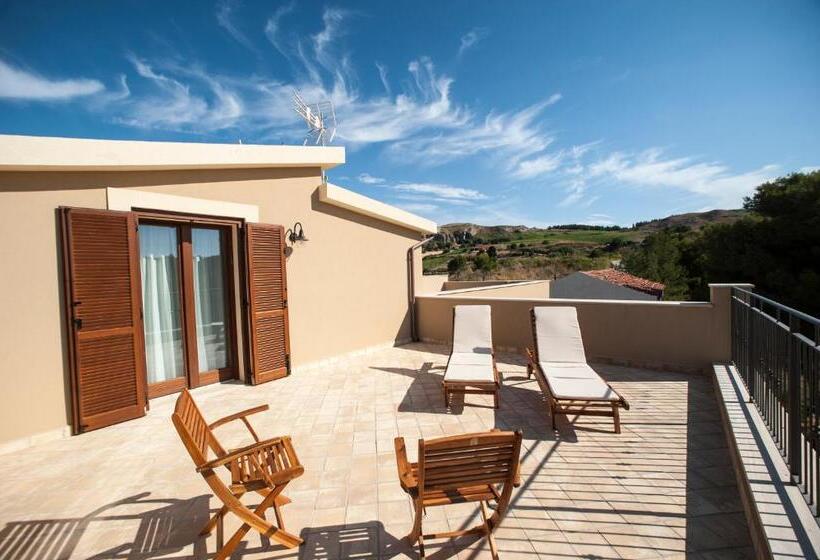 חדר דלוקס, Feudo Del Biviere