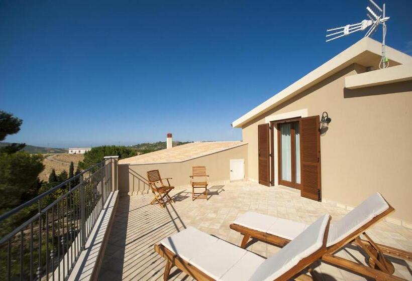 חדר דלוקס, Feudo Del Biviere