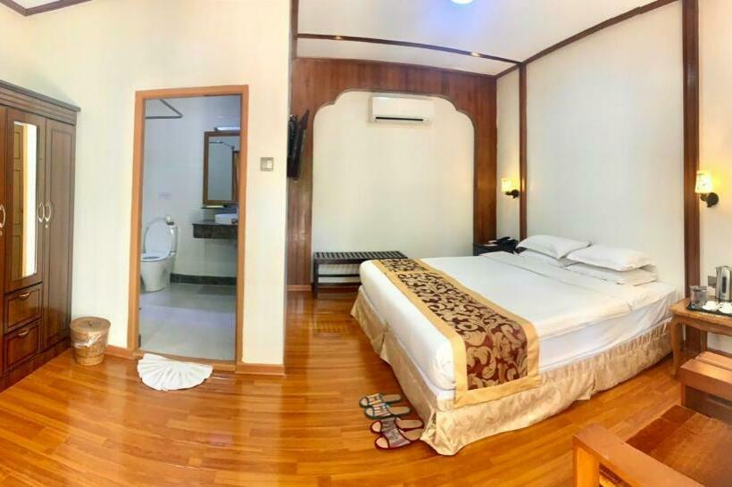 اتاق لوکس, The Hotel Umbra Bagan