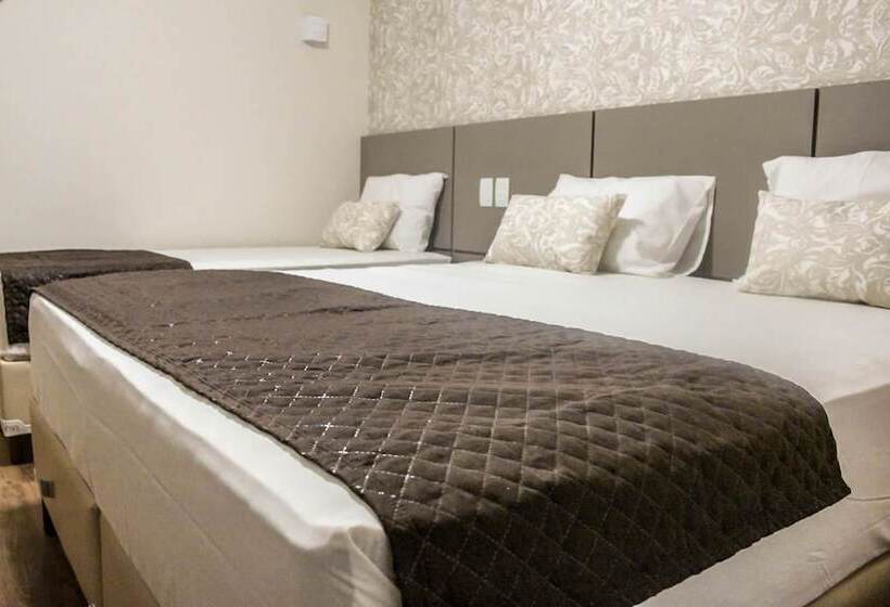 חדר דלוקס לשלושה, Caju De Ouro