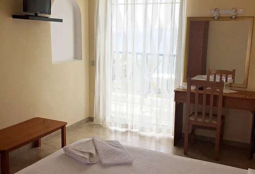 חדר סטנדרט נוף לים עם מרפסת, Golden Sun