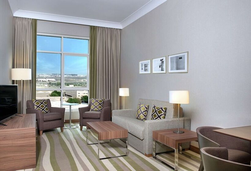 سوئیت با تخت بزرگ, Hilton Garden Inn Dubai Deira