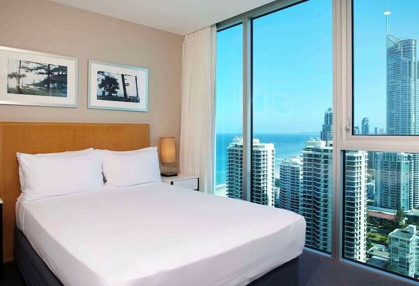 1 Bedroom Penthouse Apartment, Hilton Surfers Paradise Hotel & Residences