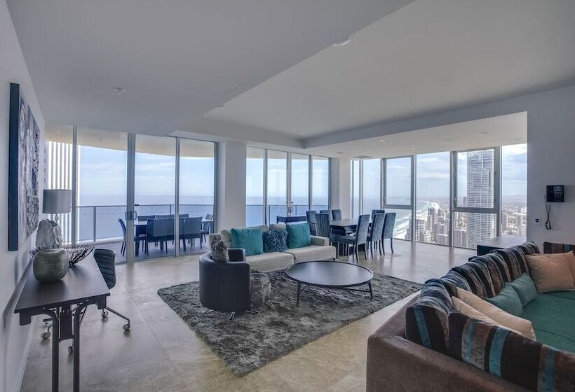 1 Bedroom Penthouse Apartment, Hilton Surfers Paradise Hotel & Residences