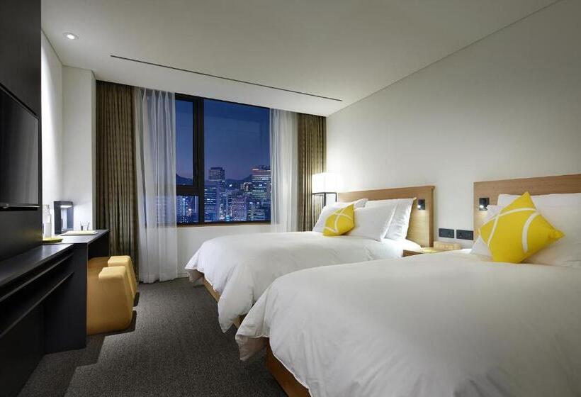 Quarto Familiar, L7 Myeongdong By Lotte