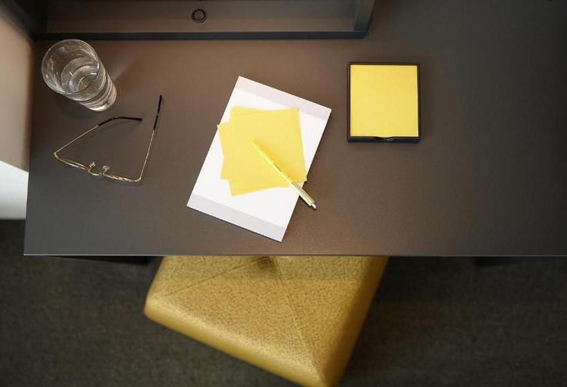 Quarto Superior, L7 Myeongdong By Lotte