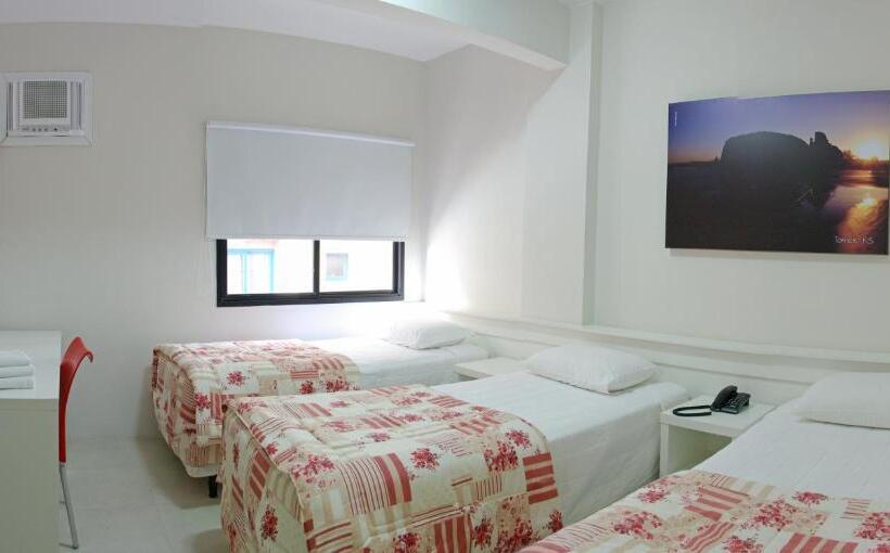 חדר דלוקס לשלושה, Life Hotel Torres