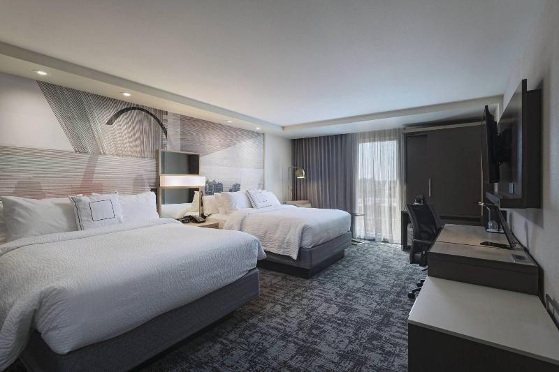 חדר דלוקס לשלושה, Life Hotel Torres