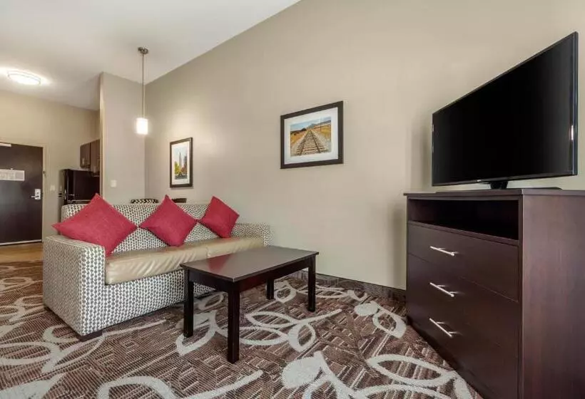 Sviitti King-vuode, Mainstay Suites Lincoln University Area