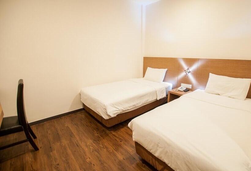 Номер Стандарт, Nagoya Inn