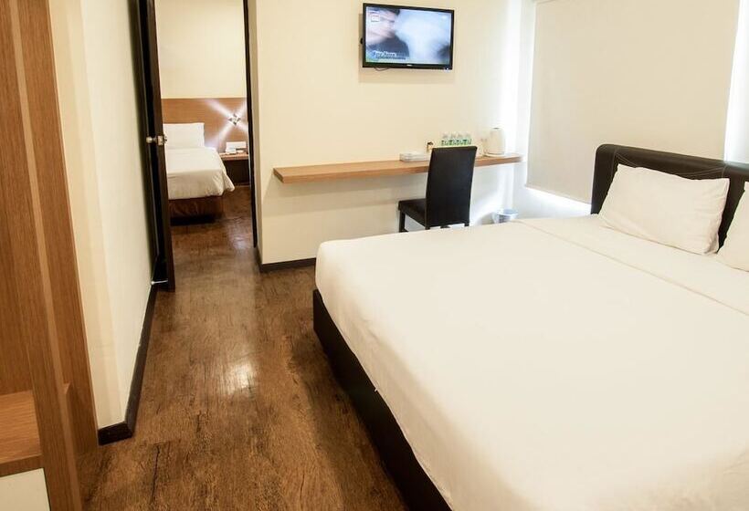 패밀리 룸, Nagoya Inn