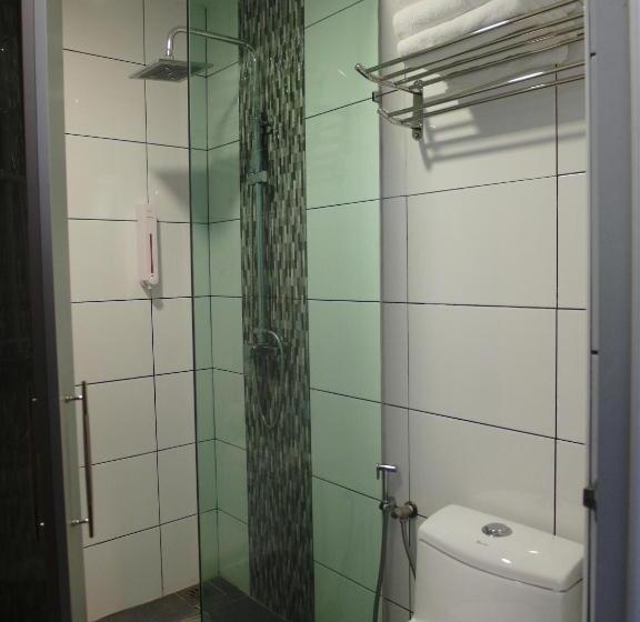 스탠다드 트리플 룸, Nagoya Inn