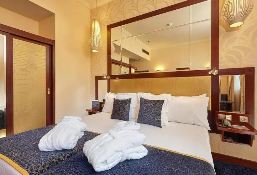 Deluxe-huone, Occidental Praha Wilson