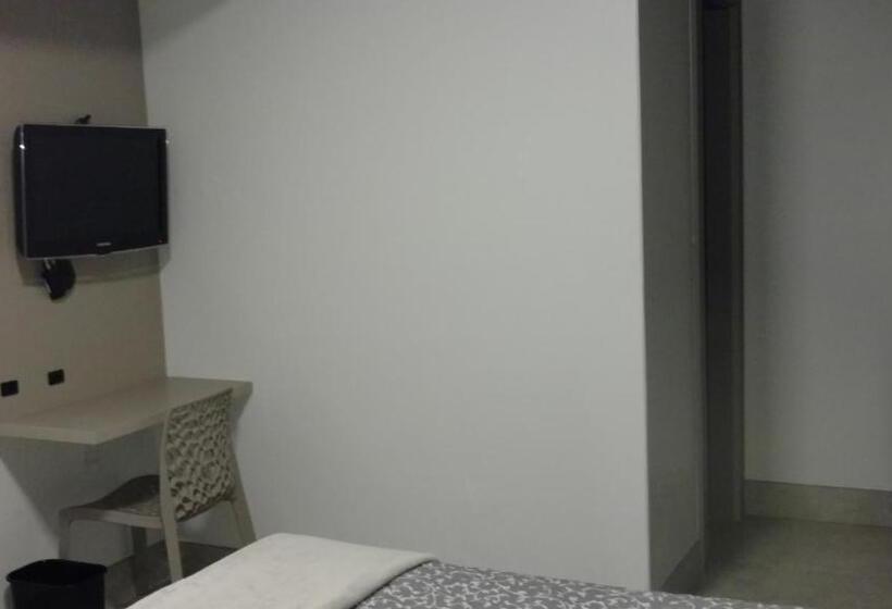 ダブルベッドスタンダードルーム, Palmas Executivo