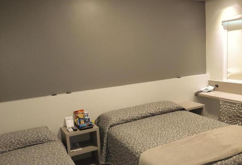 スタンダードトリプルルーム, Palmas Executivo