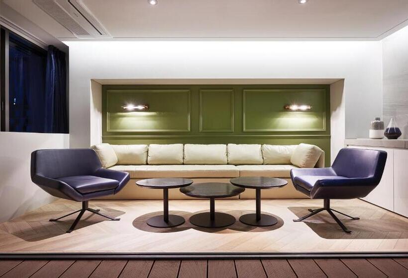 Suite Executive, Peyto Samseong