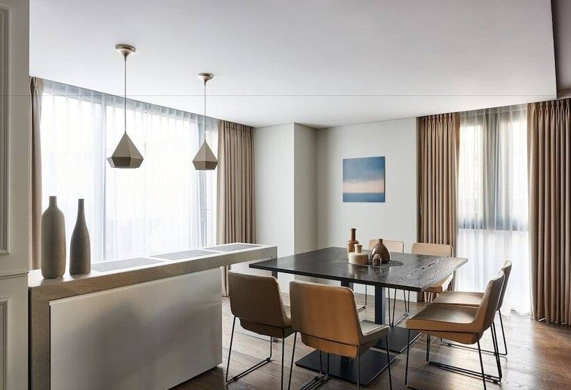 Suite, Peyto Samseong