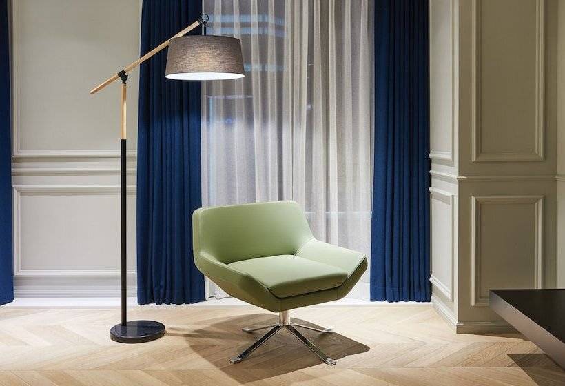 Camera Standard, Peyto Samseong