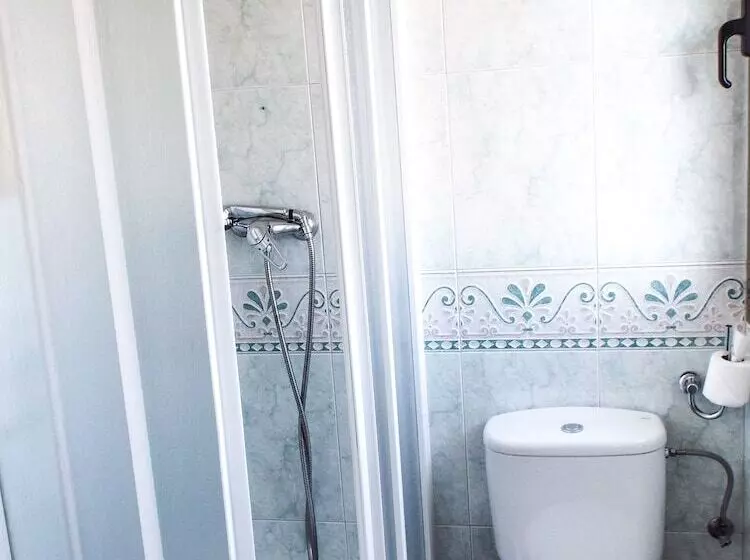 Standard Yhden Hengen Huone, Poniente