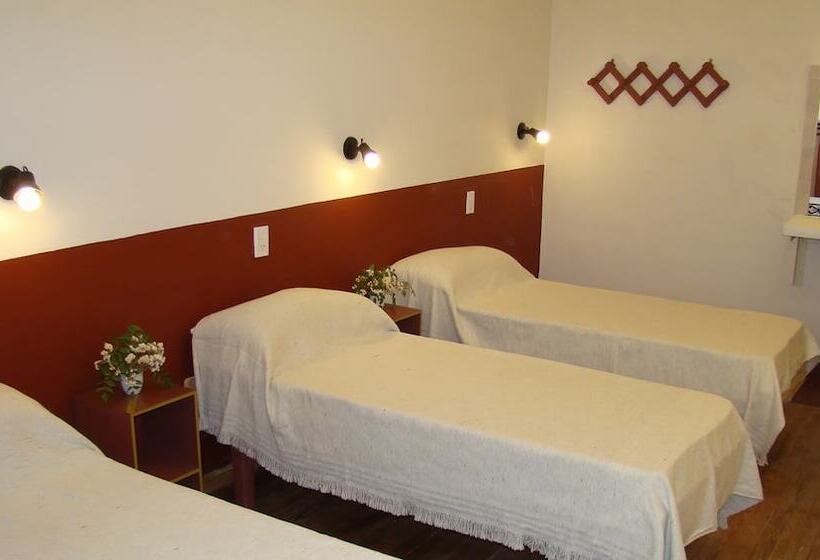 스탠다드 트리플 룸, Posada Casa De Borgoña