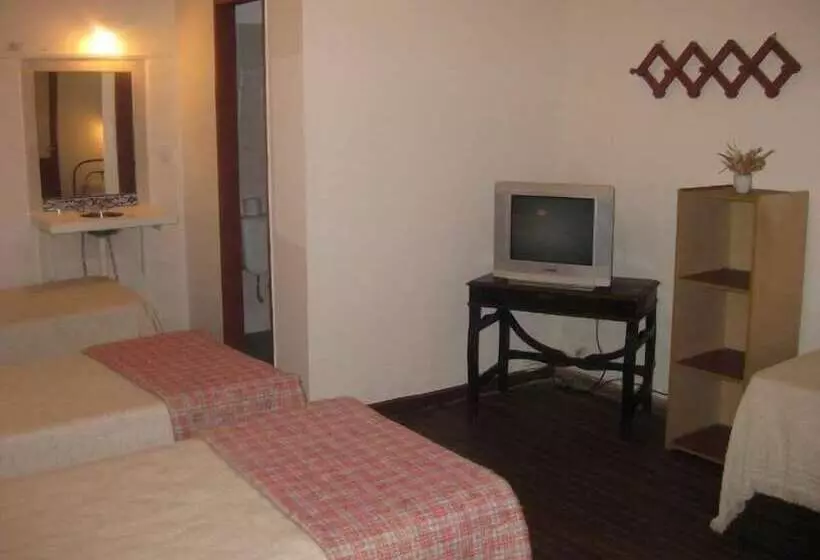 اتاق استاندارد چهار تخته, Posada Casa De Borgoña