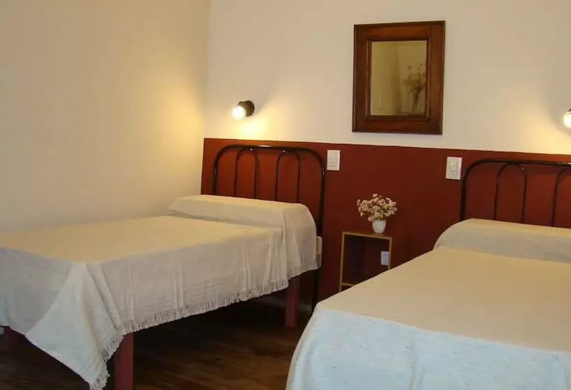 اتاق استاندارد با سرویس بهداشتی مشترک, Posada Casa De Borgoña