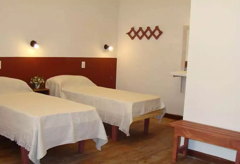 اتاق استاندارد با سرویس بهداشتی مشترک, Posada Casa De Borgoña