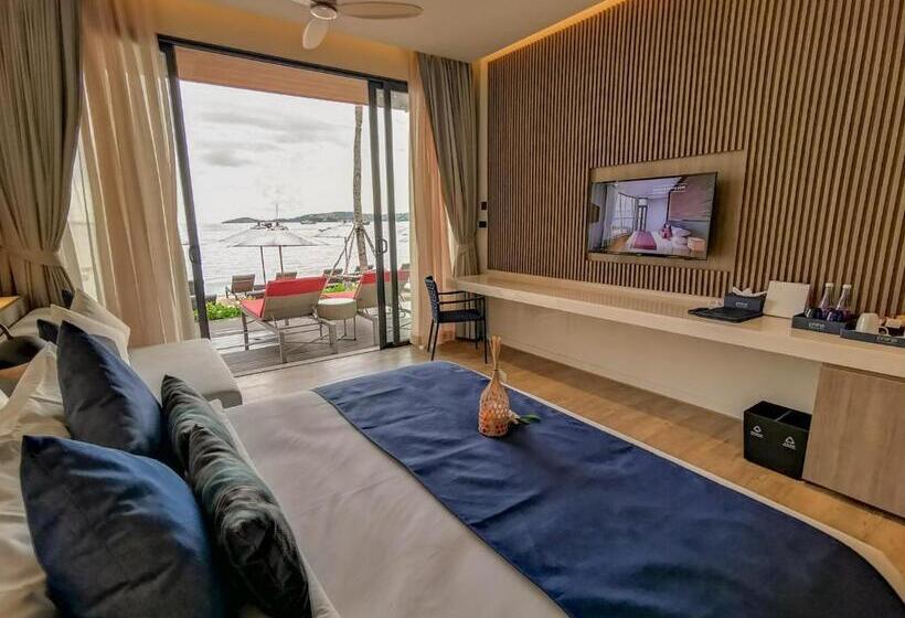 اتاق پرمیوم با چشمانداز دریا, Prana Resort Nandana